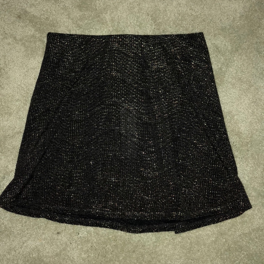 Black and Gold BCBG skirt